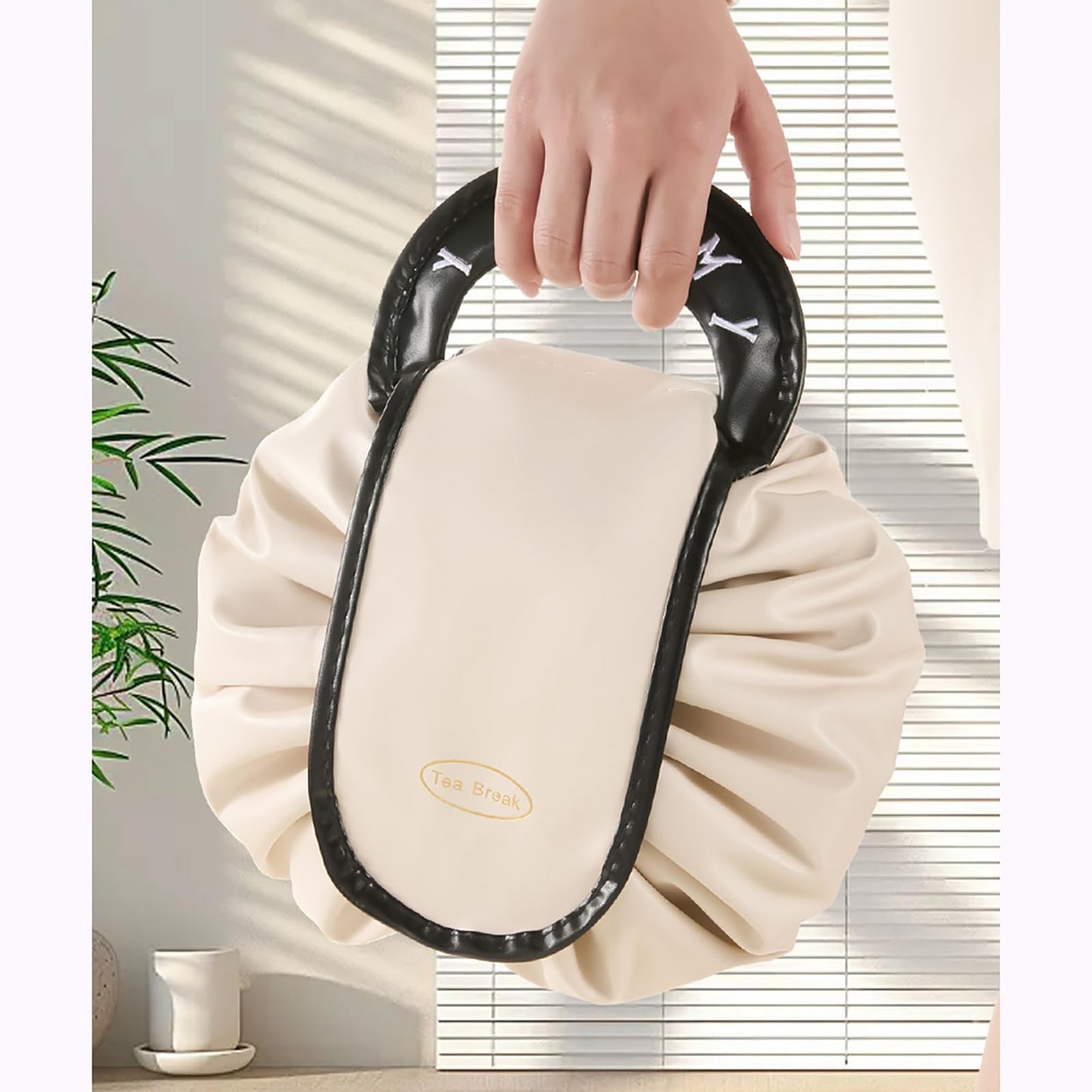 Make up bag-Portable Cosmetic Bag-Large Capacity Organizer-With Drawstring & Handle-Waterproof Toiletry Bag-Suitable for Gym-Beach-Business Trips - Image 4