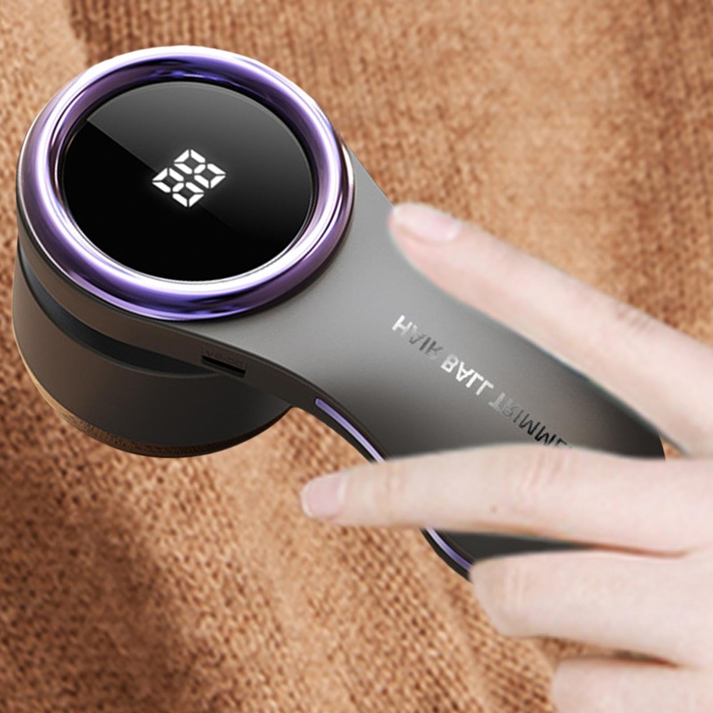 Lint Remover - Lint Trimmer - Lint Remover - Electric Lint Remover - Clothes Roller - Lint Brush - Rechargeable - LED Display - Cordless - Clothes Shaving - Lint Removal - Wool Comb - Large Head - Black - 1 Piece - Image 3