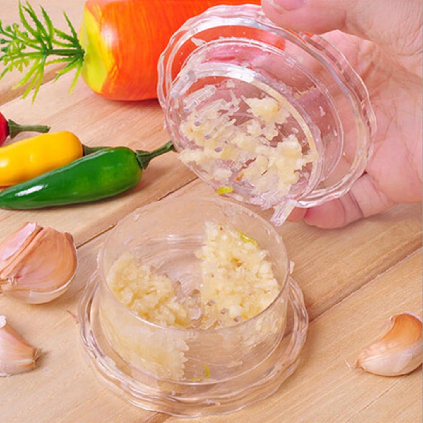 Garlic Press - Garlic Cutter - Garlic Grater - Ginger Mill - Herb Grinder - Garlic Crusher - Kitchen Gadget - Manual Press - Twist System - Kitchen Aid - Chopper - Dishwasher Safe - Transparent - 1 Piece - Image 3