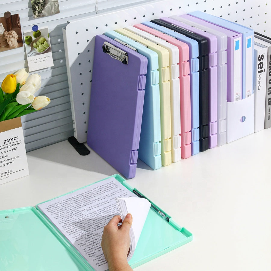 Clipboard A4 - Writing Folder - Foldable Clipboard - Office Accessories - Office Supplies - Nursing - Warehouse - Document Folder - Work Folder - Hospitality - Sturdy Plastic - Privacy Protection - Professional Use - Black - 1 piece - Image 4