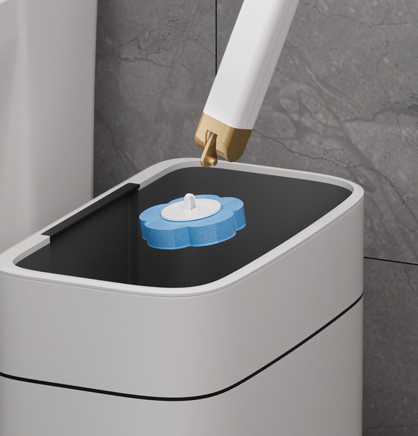 Toilet Brush Set - Toilet Brush with Holder - Cleaning Brush - Disposable Brush Heads - Refillable Toilet Brush - Sanitary Tool - Flexible Toilet Brush - Sponge Brush - Toilet Set - Bathroom Fittings - Including Refills - Household - White - 1 Piece - Image 8