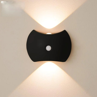 1 Piece Rechargeable LED Motion Sensor Wall Light with Magnetic Mount for Stairs, Wardrobes and Bedrooms, Warm White, Black