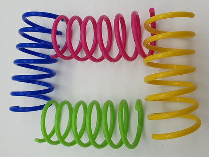 Springs Cat Toys – 20 Cat Feathers in 4 Colors – Spirals - Image 3