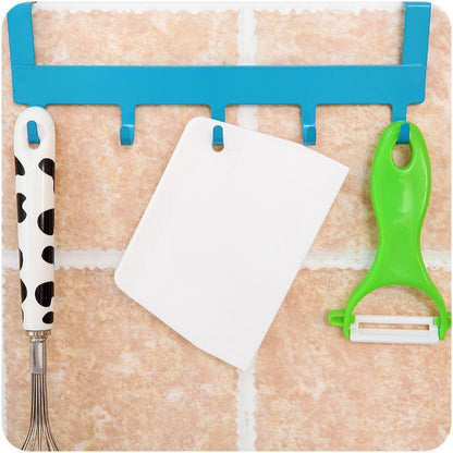 Dough scraper - Dough cutter - For pies and cakes - White - Plastic - Image 4