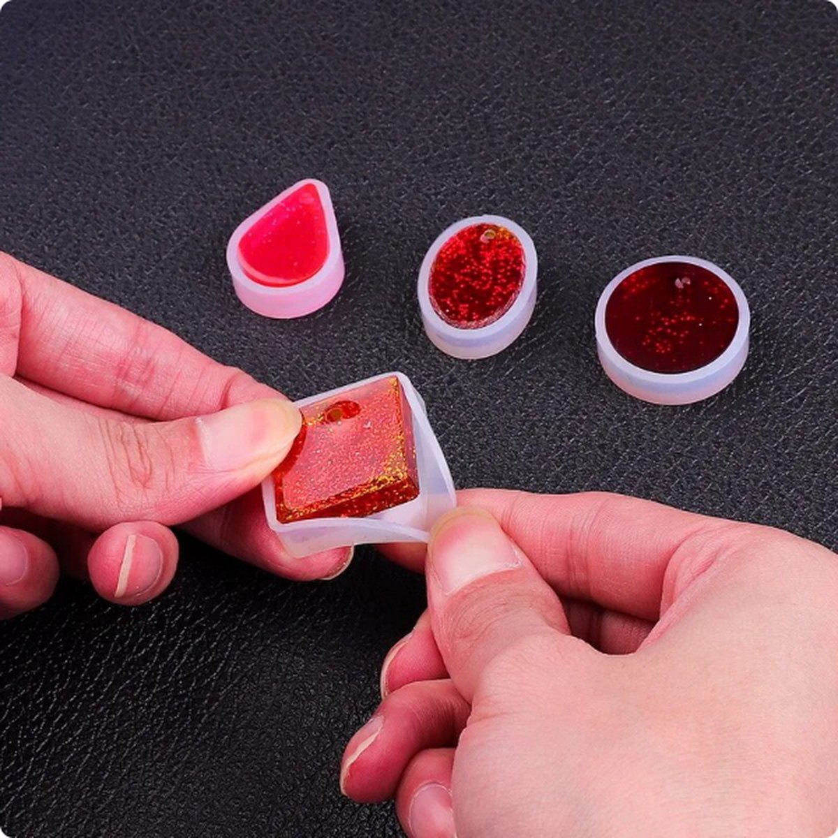 Epoxy molds for pendants - Silicone jewelry mold - Set of 5 - Image 3
