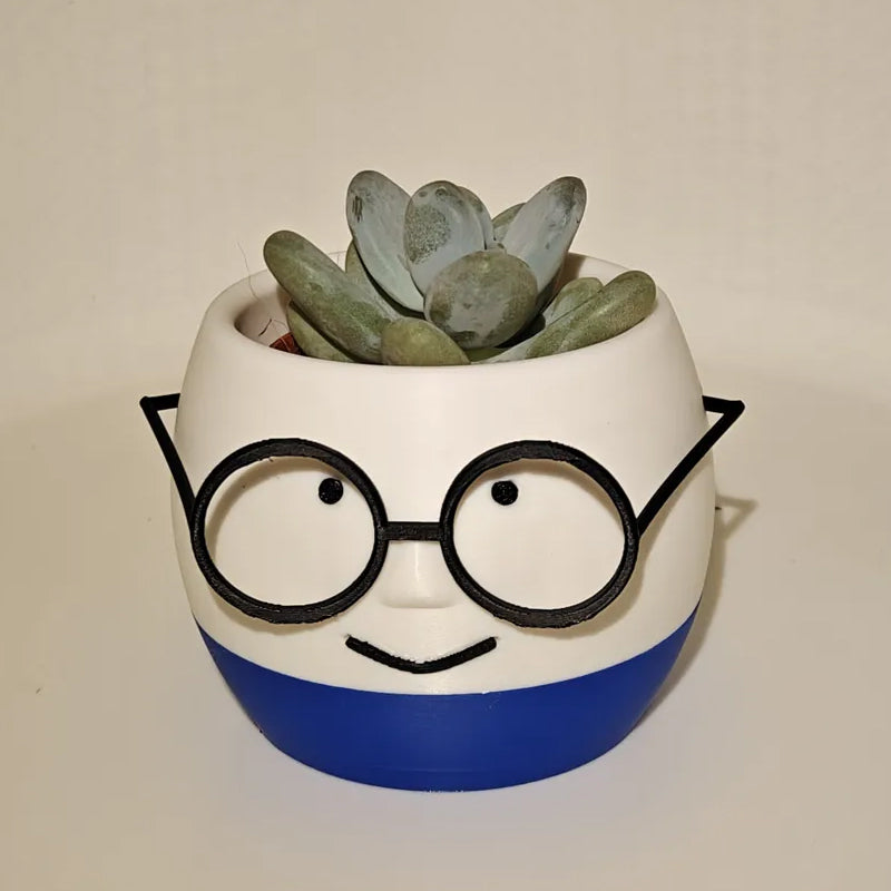 Simple and adorable 3D printed glass flower pots—use them to decorate your home! White and red, single piece. - Image 3