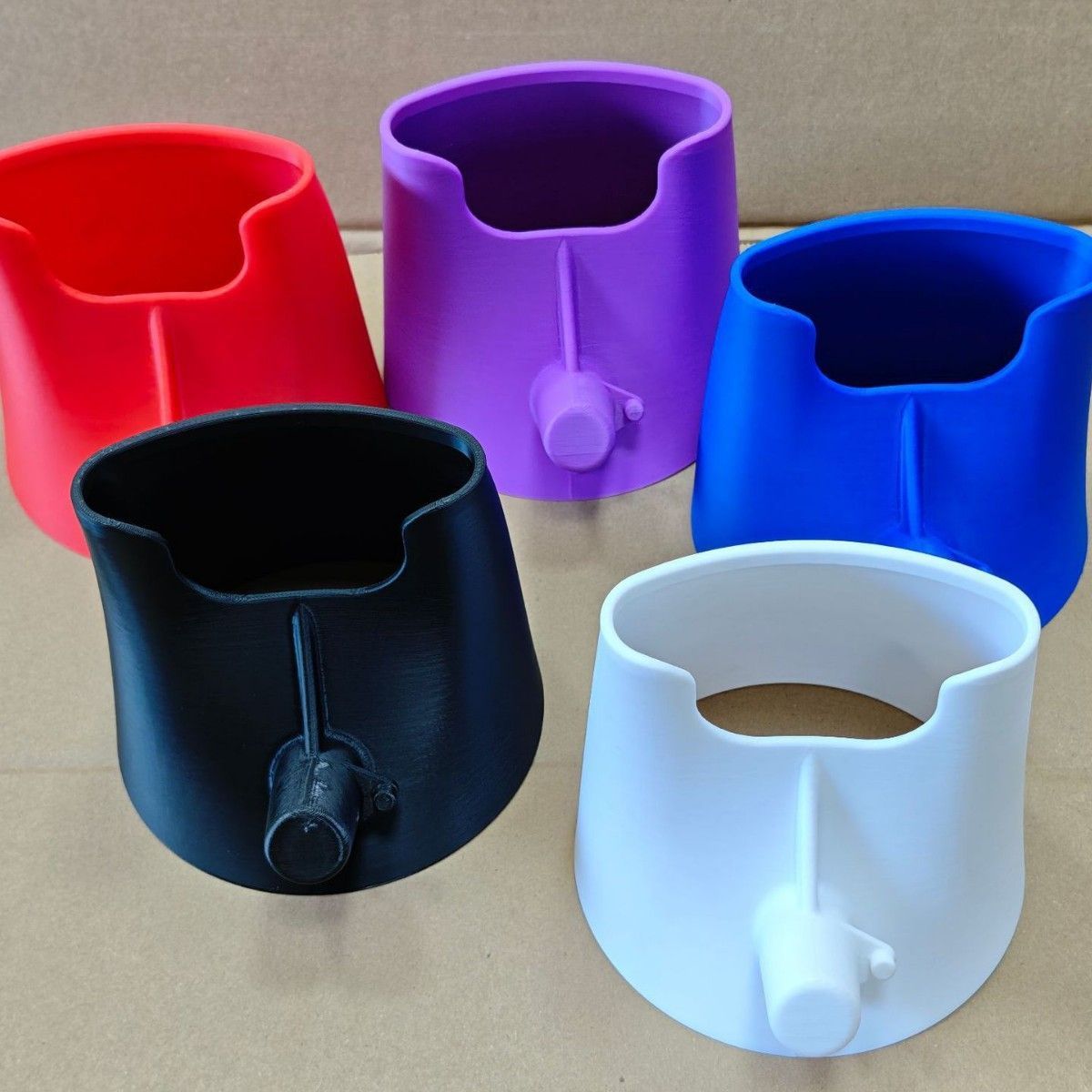 Flour Hopper Vertical Mixer - Large Red - Image 2
