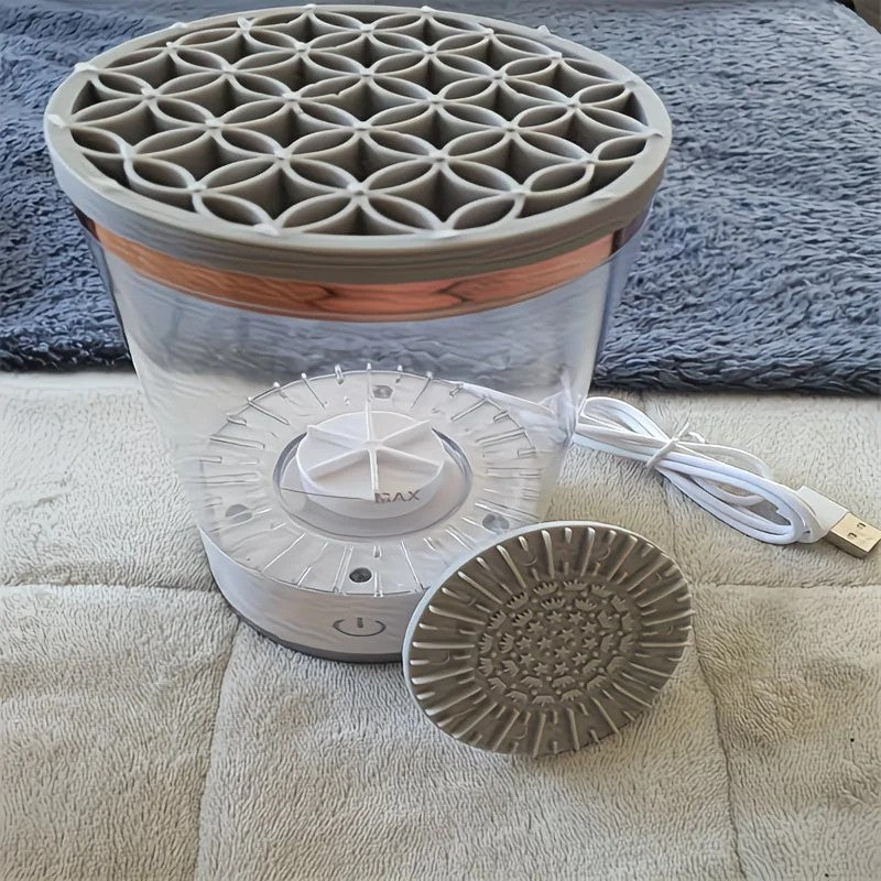 Makeup brush cleaning and drying machine, equipped with a rapid drying system and compact design, suitable for home use and travel. It is an ideal gift for women and for beauty tool care. - Image 8