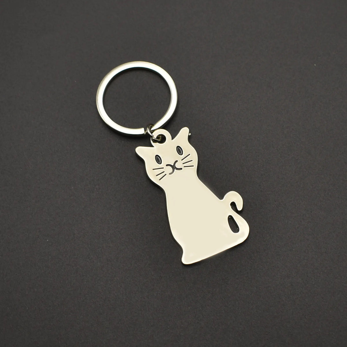 Keychain - Cat Keychain - Cute Keychain - Perfect Gift for Lovers, Friends and Best Friend - Silver