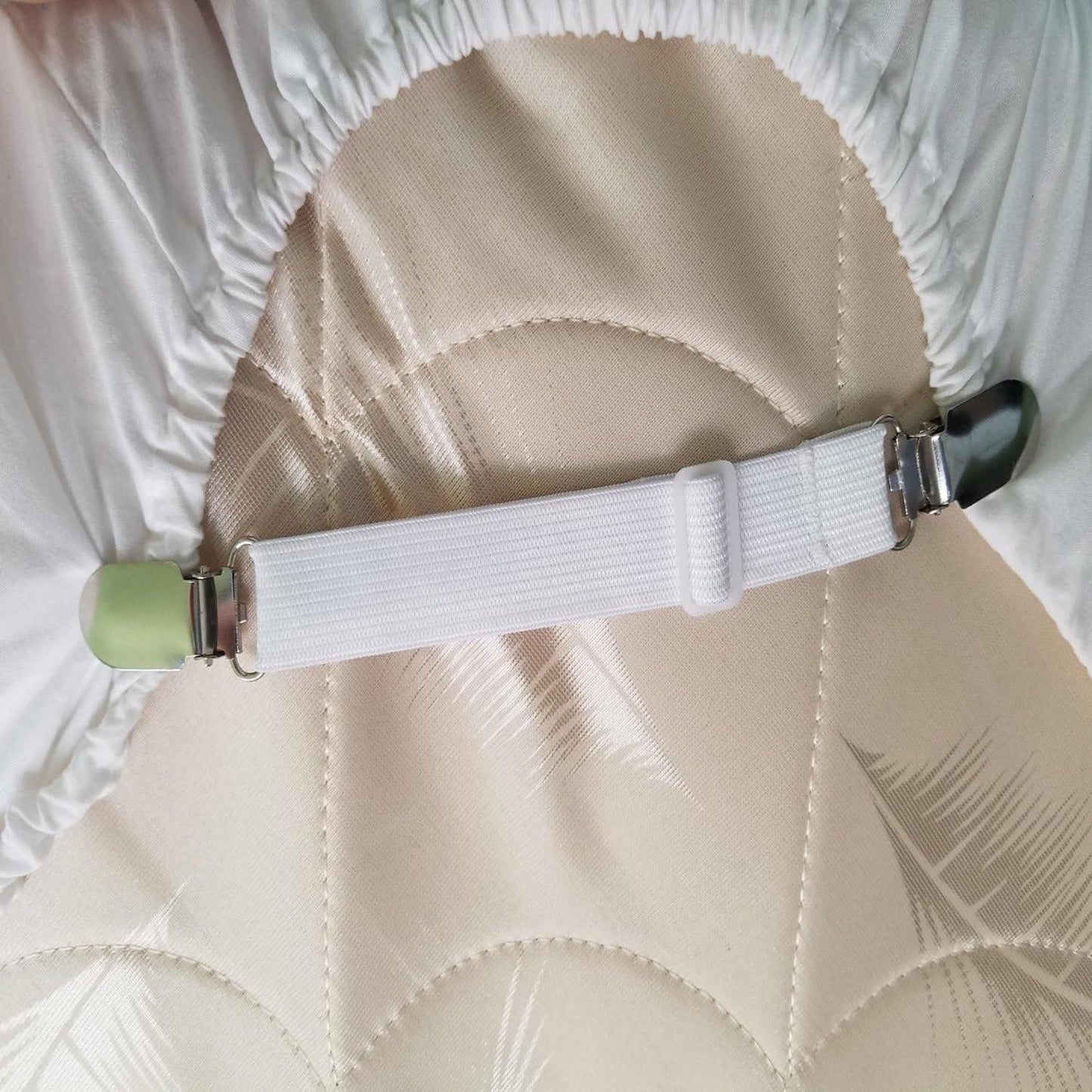 Sheet Clips Buckles Sheet Holder Mattress Clips, 4 pcs Adjustable Elastic Sheet Fasteners Buckles Holders - Image 3