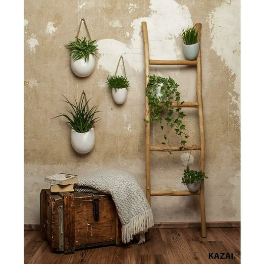Set of 3 white ceramic wall pots - Fei Yu - Image 5