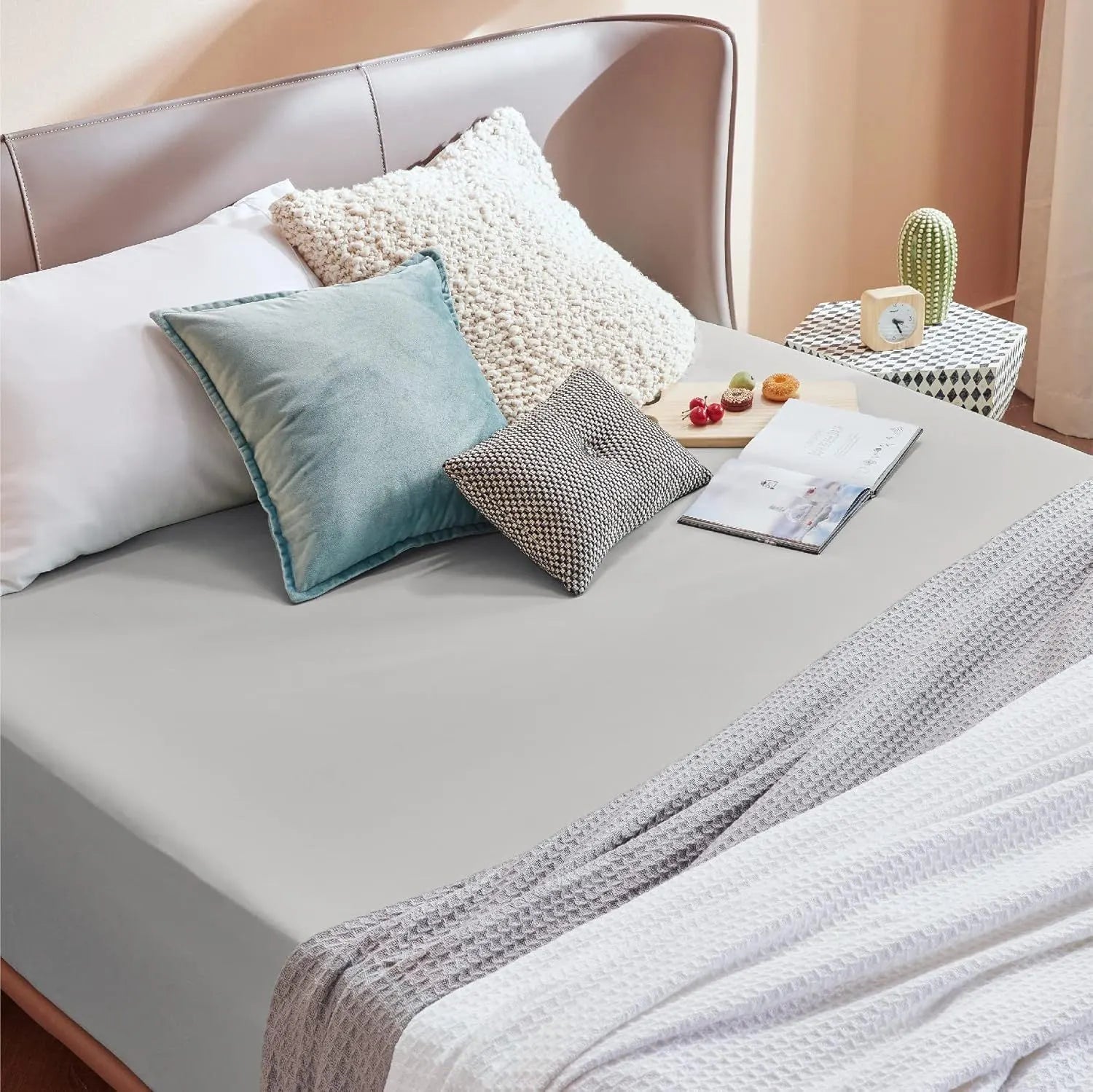 2000TC Hotel Quality Fitted Sheets - 2 Piece Fitted Sheets  -Breathable Bedding - Wrinkle, Fade, Stain Resistant- 16inch/40cm Deep Pocket Fitted Bed Sheets-Wrinkle and Fade Resistant,(Silver-gray,Double) - Image 5