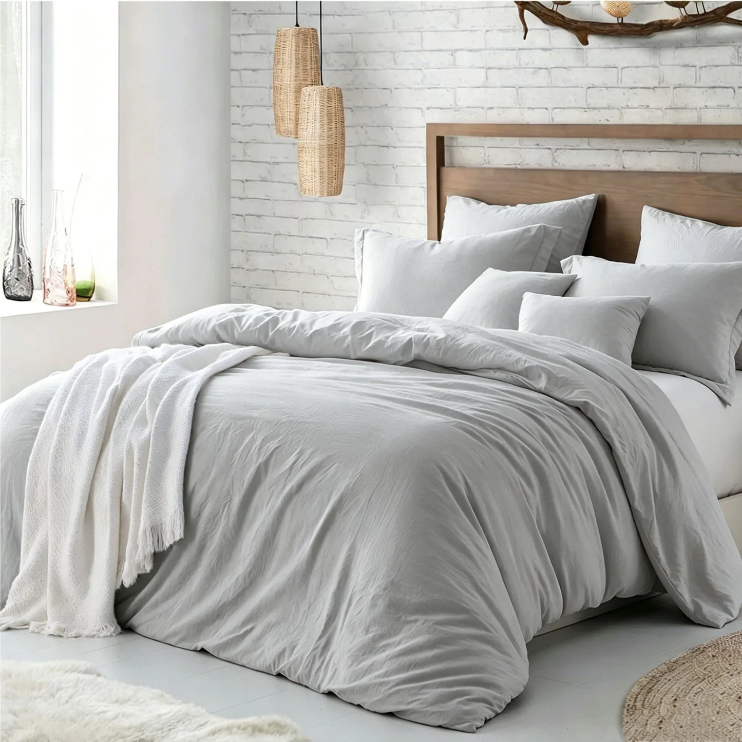 Hotel Soft Microfiber Duvet Cover Set-2000TC Quilt Cover Set & Pillowcases -1 Donna Cover Zipper Closure & 1 x Pillowcases-Breathable Bedding - Wrinkle, Fade, Stain Resistant(Silver-gray,King Single)