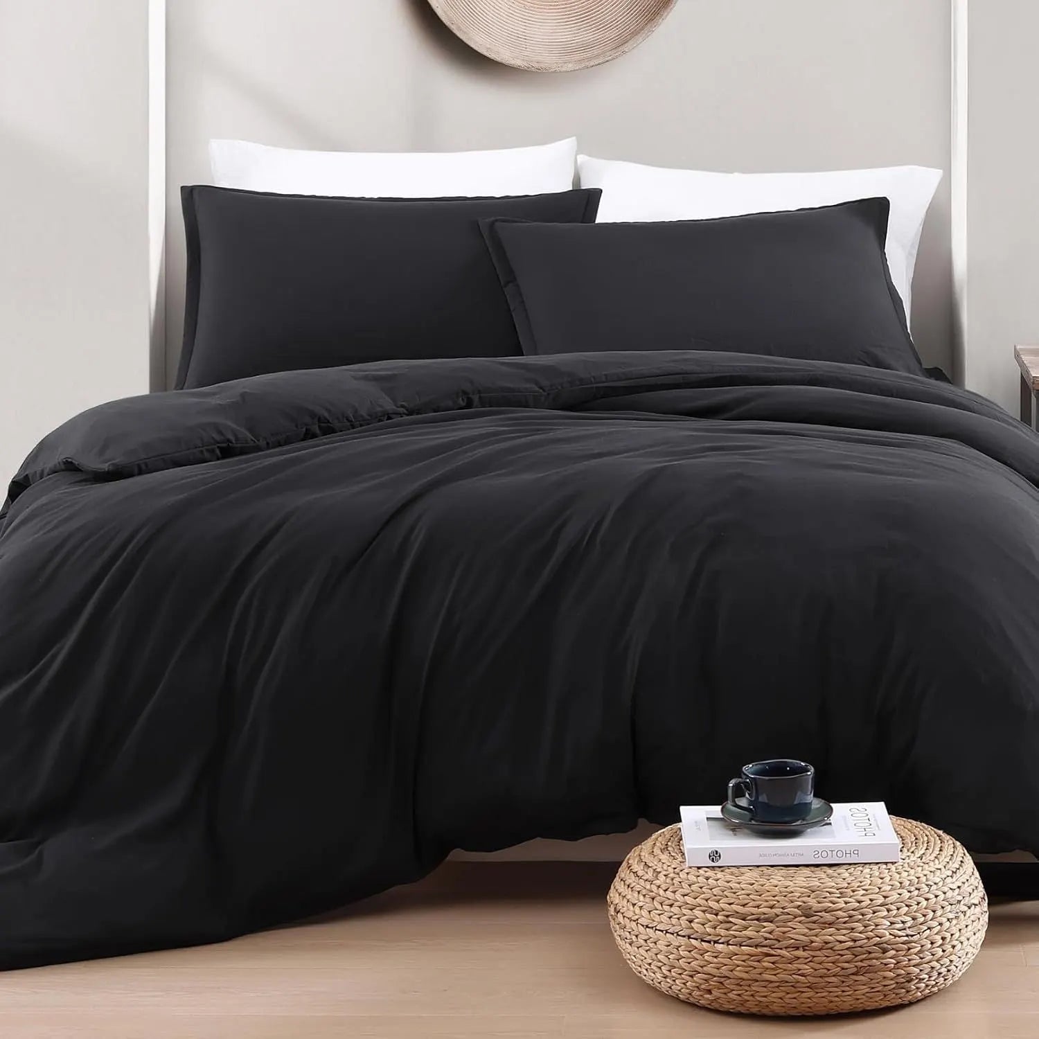 Hotel Soft Microfiber Duvet Cover Set-2000TC Quilt Cover Set & Pillowcases -1 Donna Cover Zipper Closure & 1 x Pillowcases-Breathable Bedding - Wrinkle, Fade, Stain Resistant(Black,Queen) - Image 2