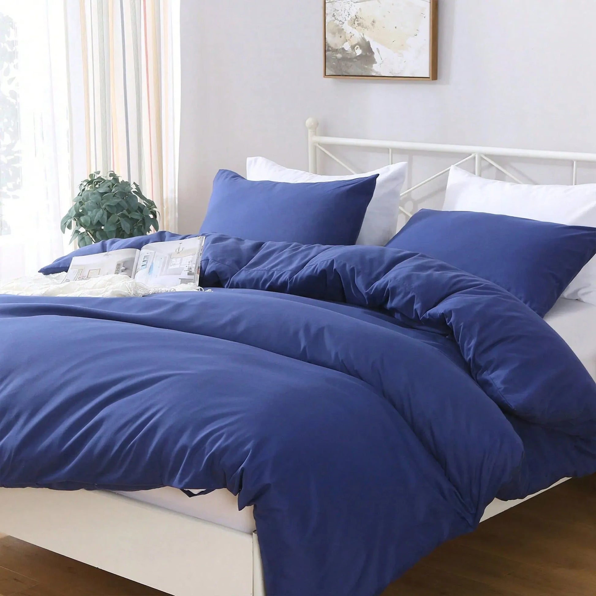 Hotel Soft Microfiber Duvet Cover Set-2000TC Quilt Cover Set & Pillowcases -1 Donna Cover Zipper Closure & 1 x Pillowcases-Breathable Bedding - Wrinkle, Fade, Stain Resistant(Royal blue,King) - Image 2