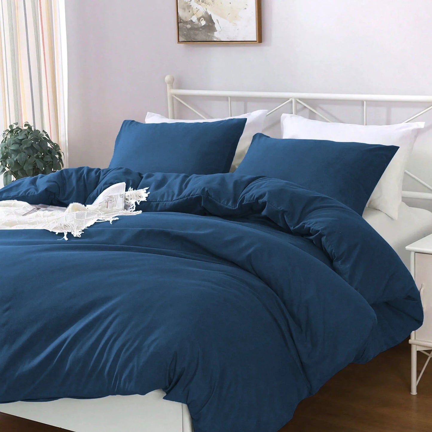 Hotel Soft Microfiber Duvet Cover Set-2000TC Quilt Cover Set & Pillowcases -1 Donna Cover Zipper Closure & 1 x Pillowcases-Breathable Bedding - Wrinkle, Fade, Stain Resistant(Navy,King) - Image 2