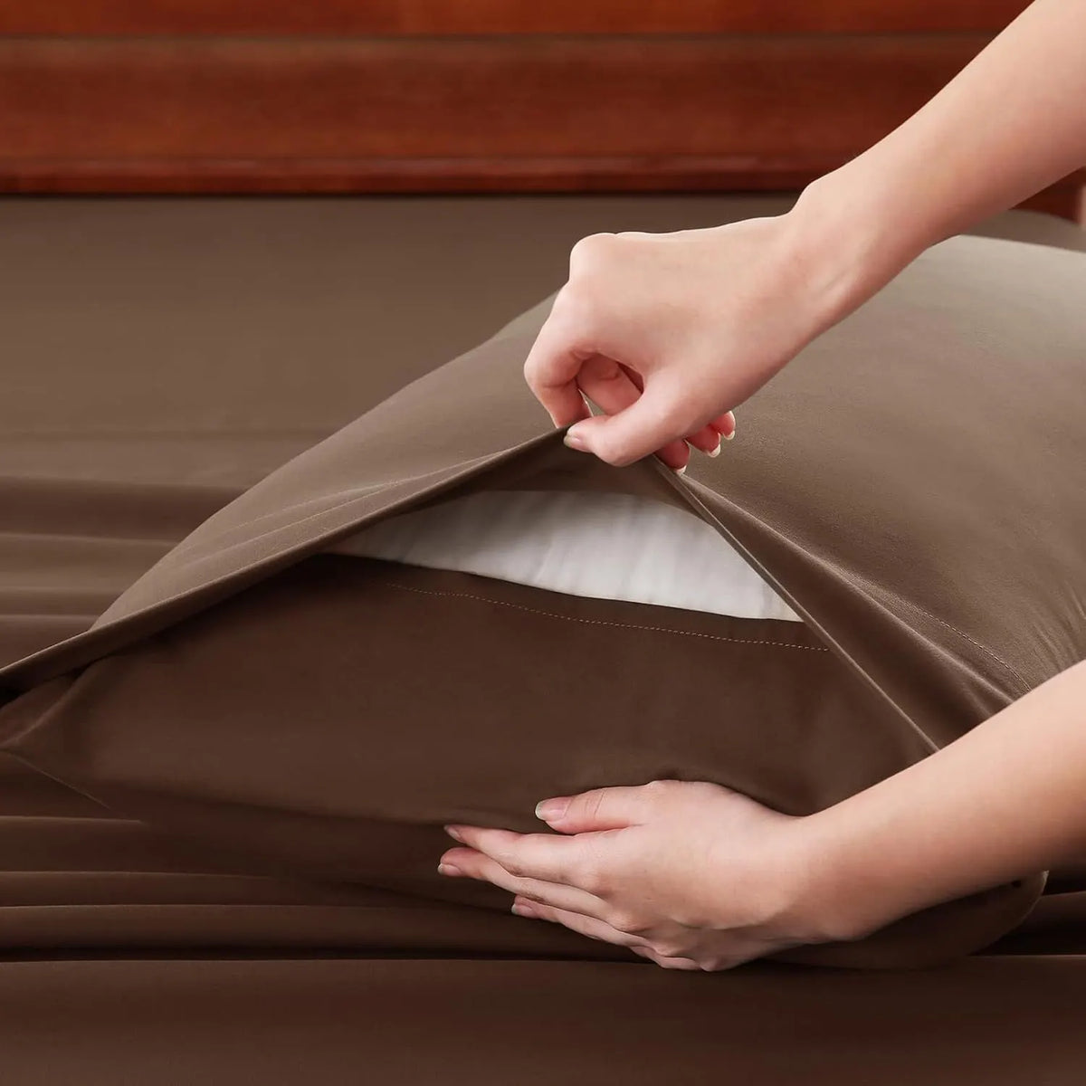 Hotel Soft Bed Sheet Set- Bedding Sheets & Pillowcases -Breathable Bedding - Wrinkle, Fade, Stain Resistant-Deep Pocket Flat Fitted Bed Sheet Set(Chocolate,Single) - Image 5
