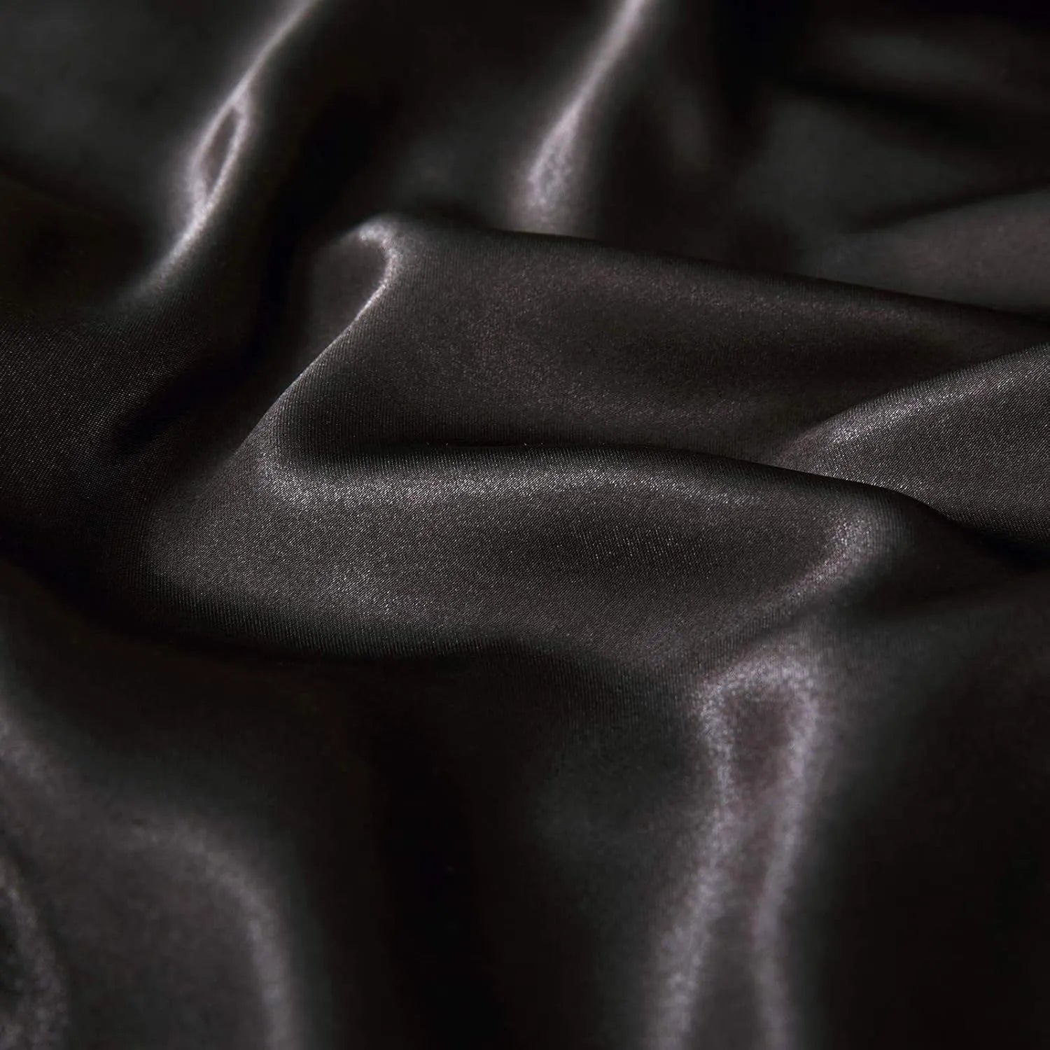 Satin Quilt cover Set Hotel 3 Pieces Quilt cover with Pillowcase, Art Silk Bedding Set-Luxury Soft Silky pillowcase for Hair and Skin, Similar to Silk Duvet/Donna Cover Set- 3 Pieces(Double,Black) - Image 6