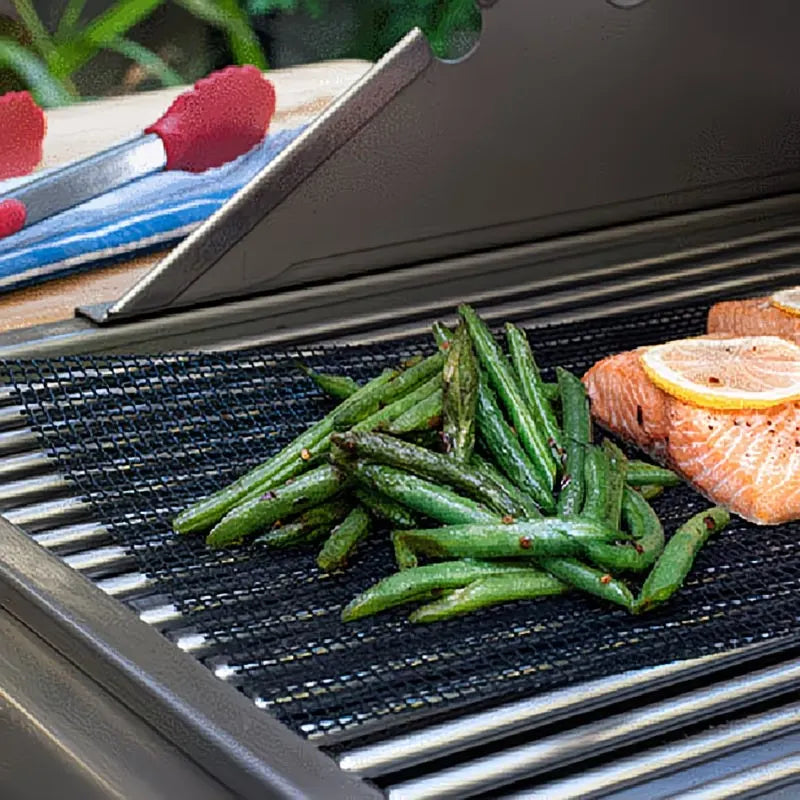 Black 3-Pack Premium Non-Stick PTFE Grill Mesh Mats - Reusable, easy-to-clean round wire mesh mats, perfect for outdoor grilling, ideal for chicken wings, etc., an essential cooking accessory for homes and dormitories. - Image 7