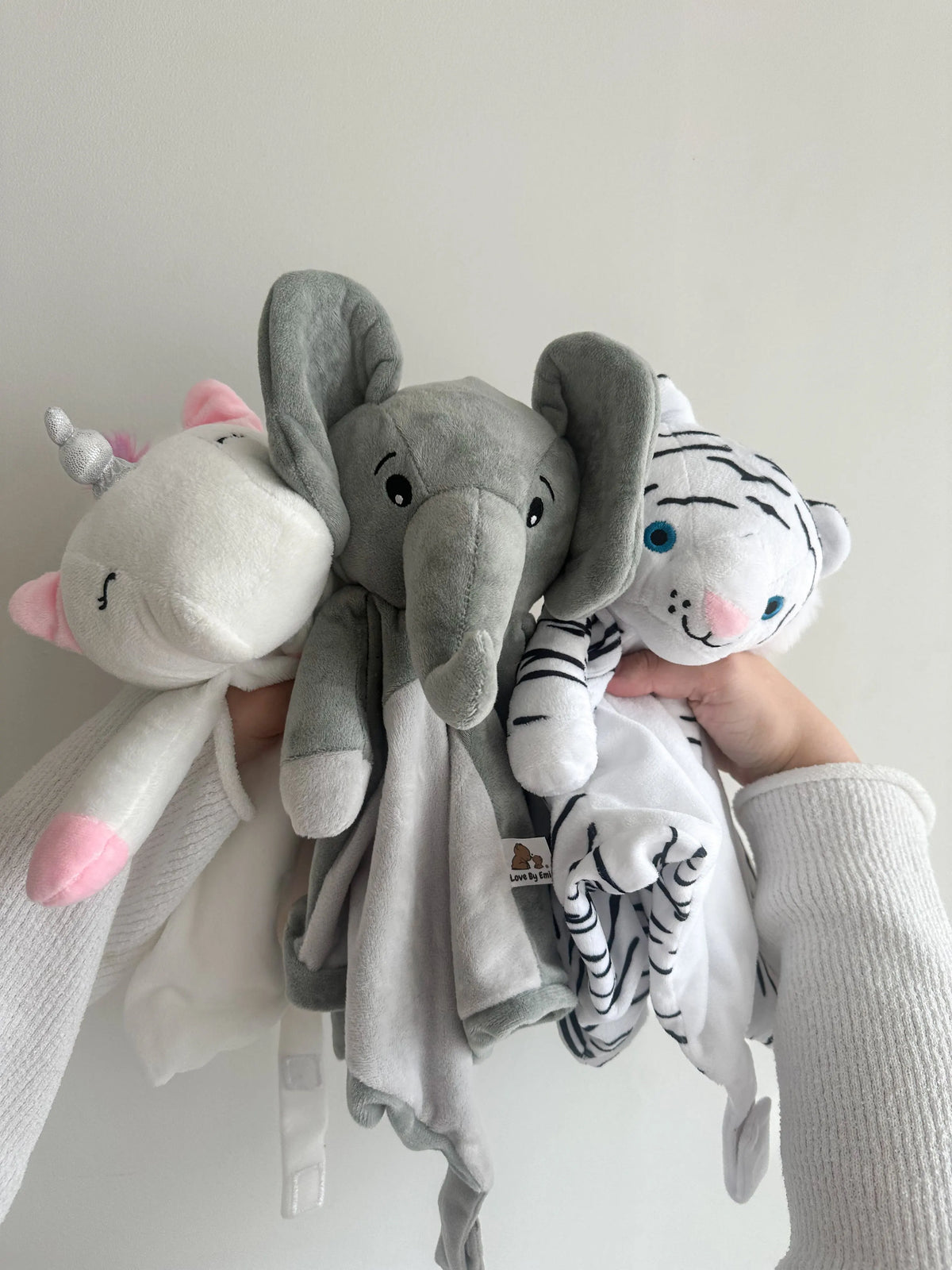 Ellie the Elephant - White Noise & Lullaby Comforter - Image 9