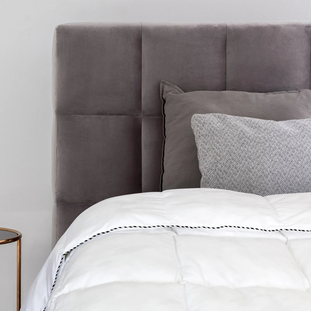 Royal Comfort Bamboo Blend Quilt 250GSM Luxury  Duvet 100% Cotton Cover - Single - White - Image 5