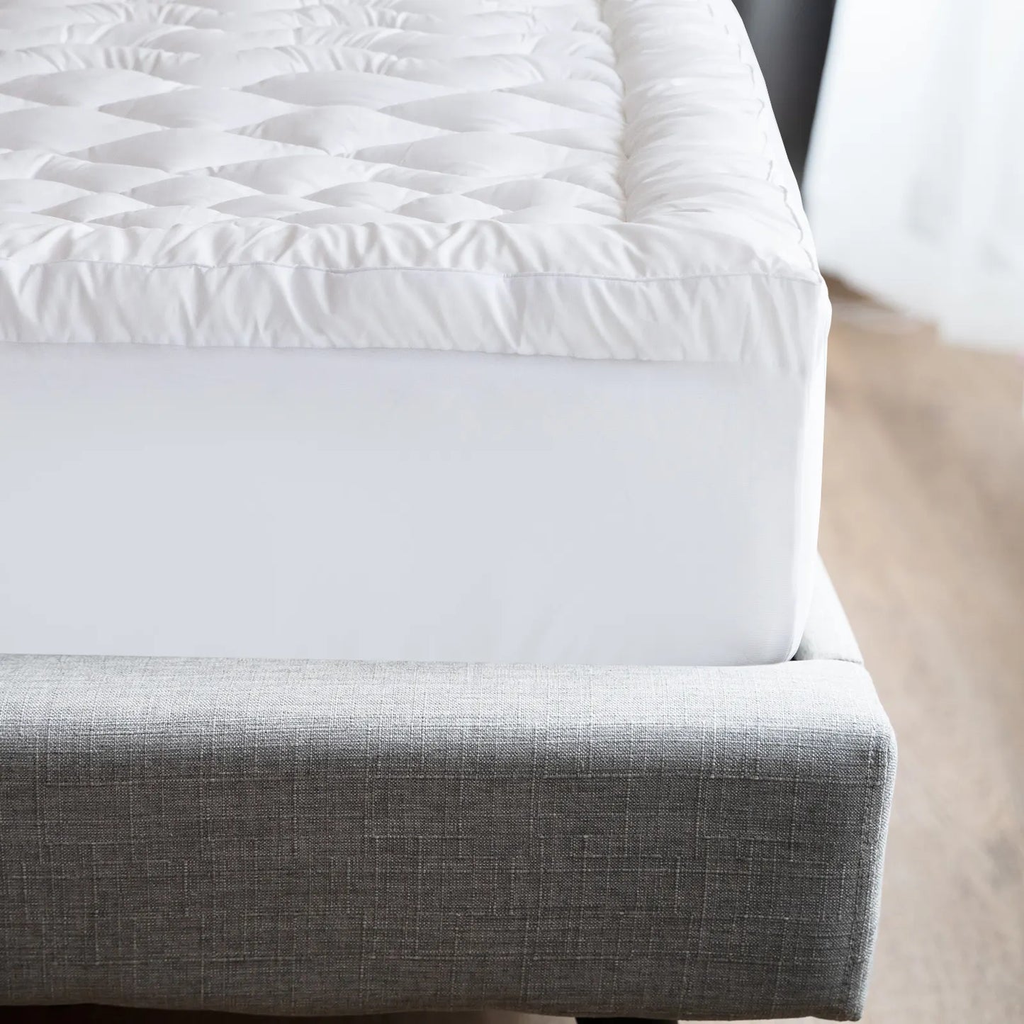 Royal Comfort 1200GSM Deluxe 7-Zone Mattress Topper Luxury Gusset Breathable - King - White - Image 3