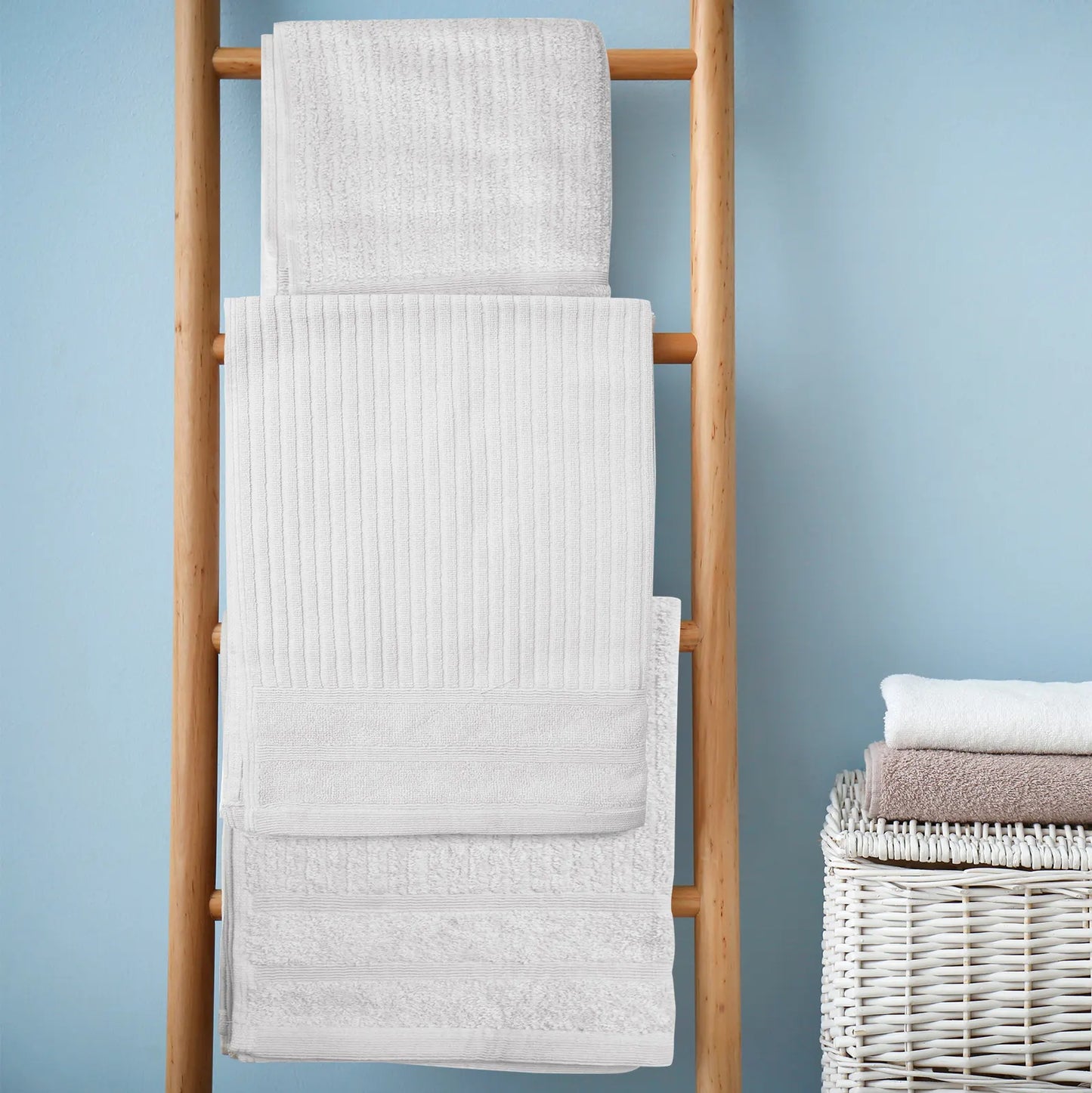 Royal Comfort Eden Egyptian Cotton 600GSM 8 Piece Luxury Bath Towels Set - White - Image 3