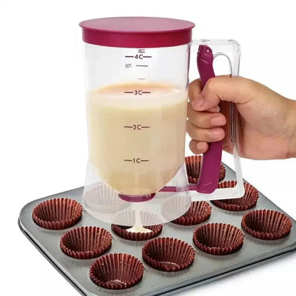 900mL Black Batter Dispenser for Waffles, Pancakes, and Cupcakes - Image 8