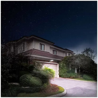 Metal Grey Solar Street Light with 5000 Lumens, Metal Construction, Motion Activated, Solar Rechargeable - Image 3