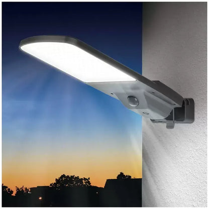 Metal Grey Solar Street Light with 5000 Lumens, Metal Construction, Motion Activated, Solar Rechargeable - Image 4