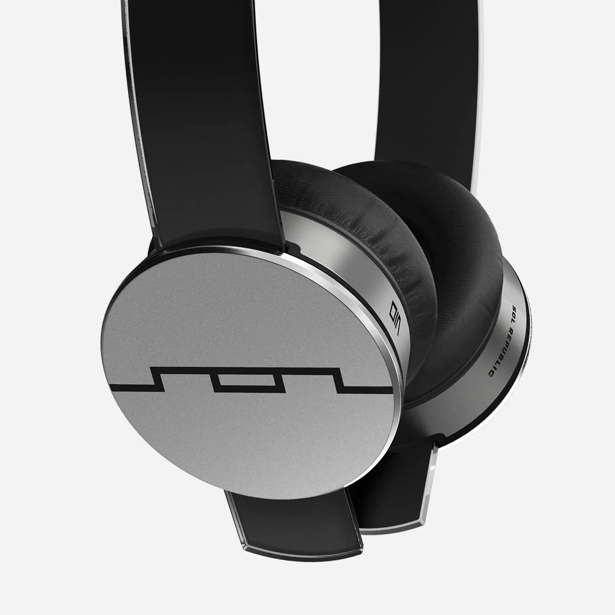 SOL Republic Tracks HD High Def V10 Headphones On Ear Wired Black - Image 2