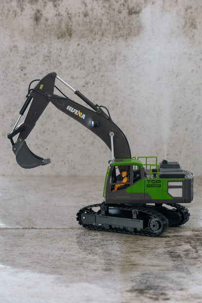 1:18 Scale 13-Channel Alloy Remote Control Excavator Construction Vehicle with Lights, Sound and Steam - Image 5