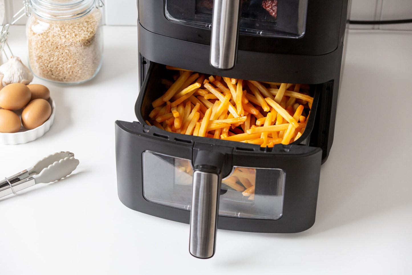 13L Dual Zone 2300W Double Stack Air Fryer with Foldable Top Display - Image 6