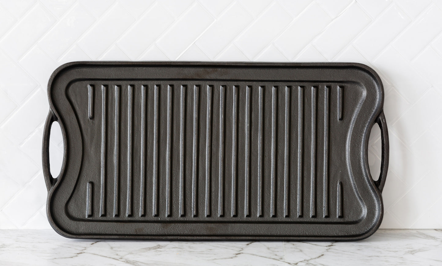 Oil-seasoned Ready to use 50.7x25.8cm Reversible Cast Iron Grill - Black - Image 2
