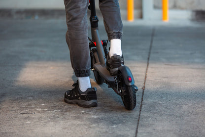 Electric Scooter, 350W Motor, 8.5 inch  Tyres, Front Suspension, Smart App, Foldable, 25kph - Image 6