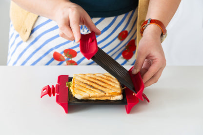 Compact Microwave Sandwich Maker Non-Stick Grill Plates for Quick Meals at Home, Work, or Travel - Image 7