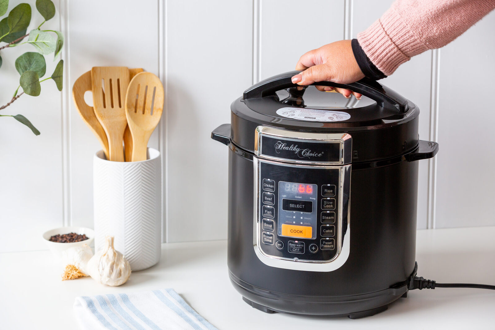 6L Ceramic Coated, PFAS Free Automatic Pressure Cooker - Image 4