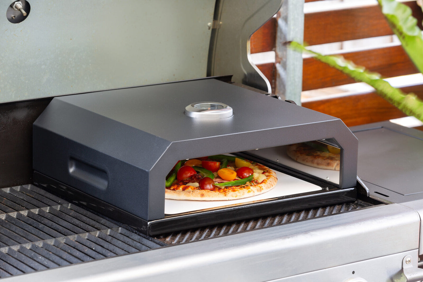 Pizza Oven Box with Built-in Thermometer - Image 2