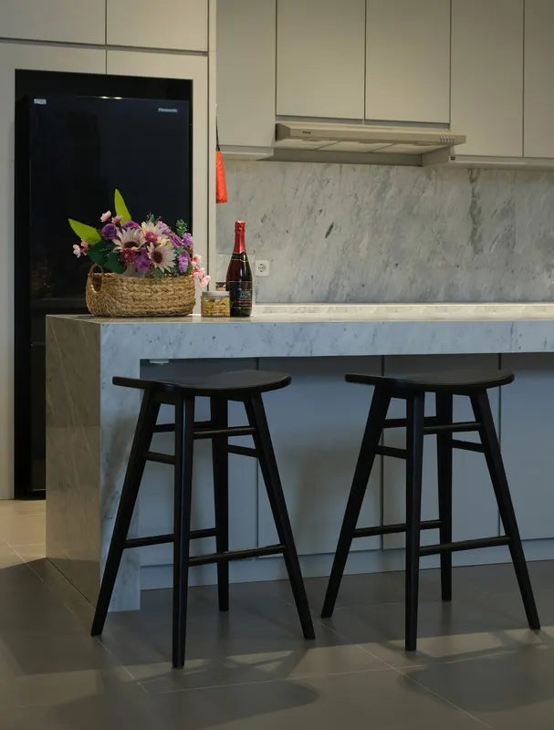 Aria Oval Solid Timber Counter Stool (Black) - Image 4