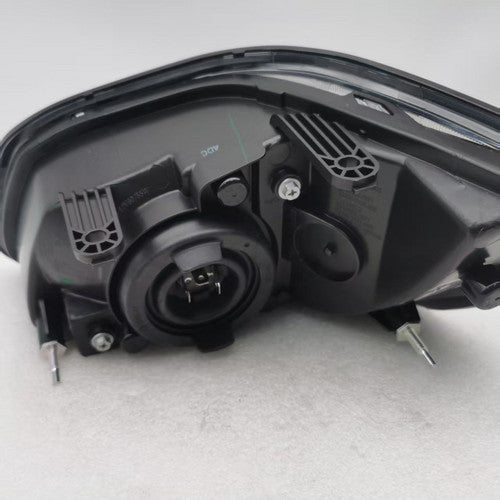 Front Left&right Side Headlight For Kubota M6040 / M7040 / M8540 / M9540 / M108S - Image 9