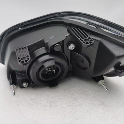 Front Left&right Side Headlight For Kubota M6040 / M7040 / M8540 / M9540 / M108S - Image 9
