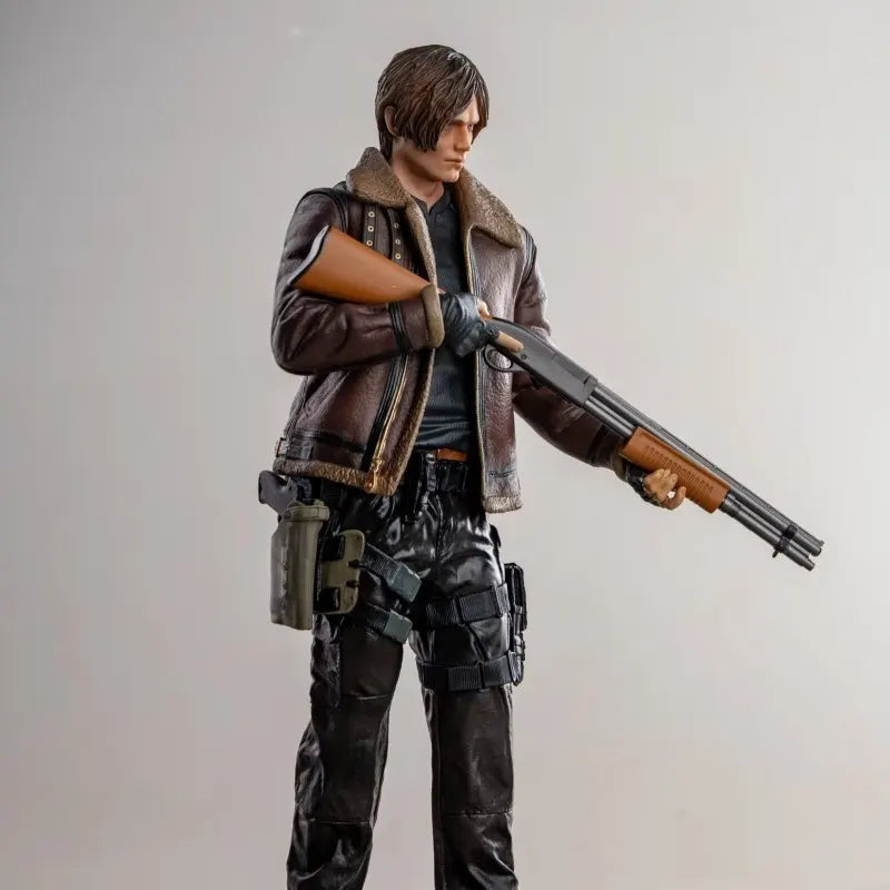 Resident Evil Leon Scott Kennedy Figure Game Model Statue Toy 33cm - Image 8