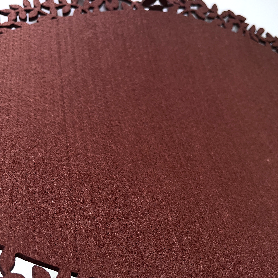 4Pc Leaf Edge Felt Placemats Heat Insulation Coffee Cup Mat Table Decor At First - Image 3