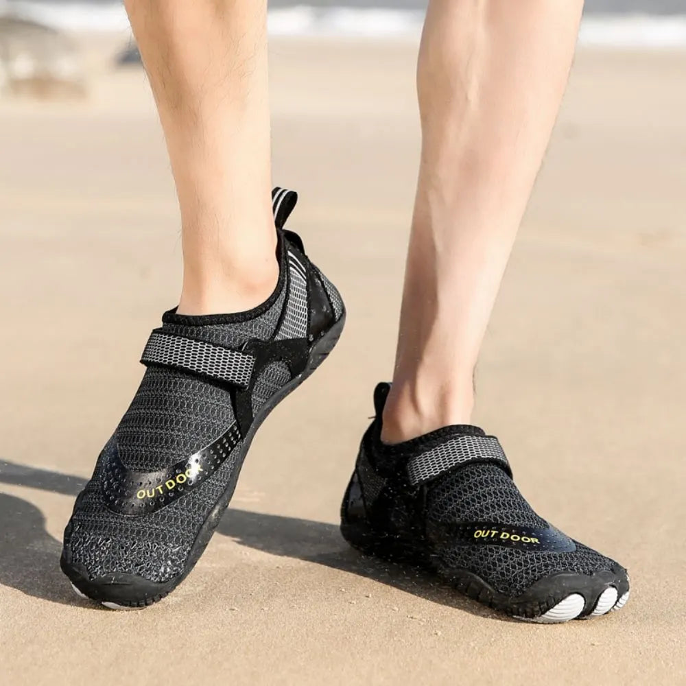 Men Women Water Shoes Barefoot Quick Dry Aqua Sports Shoes - Black Size EU37 = US4 - Image 8