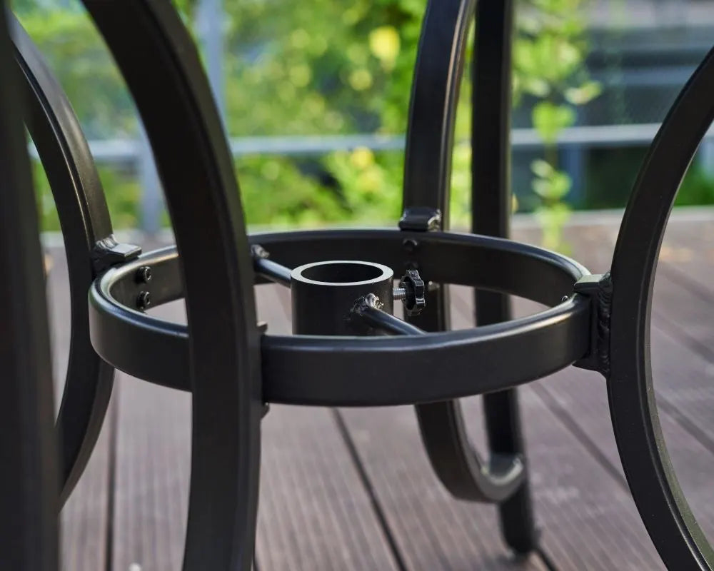 Fiji Metal Outdoor Dining table - Image 2
