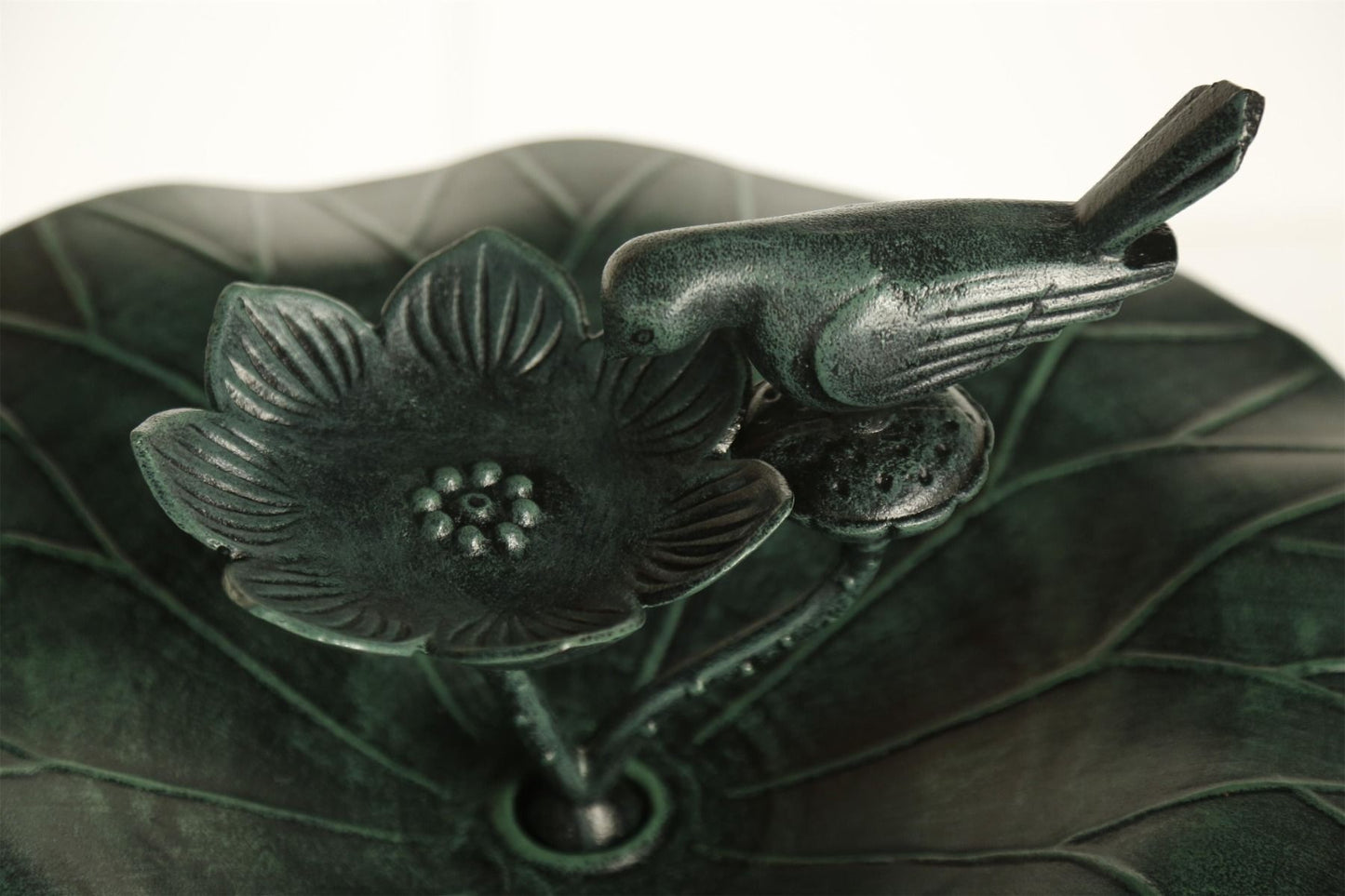 Lotus bird bath Dark Green - Image 2
