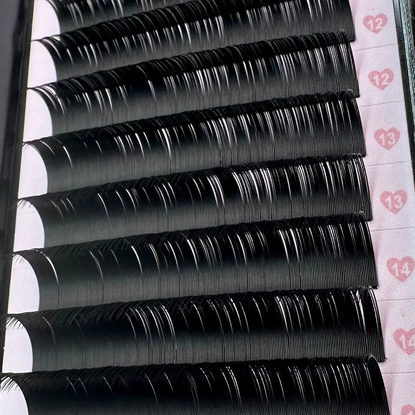 Miosh Eyelash Extensions - Classic Individual Eye Lash Tray - Image 2