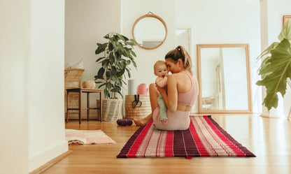 Day bed Roll Out Mattress XL Large Foldout Mat relaxation day bed camping or Yoga Matt Natural Kapok Filled RED 120cm x 200cm - Image 2