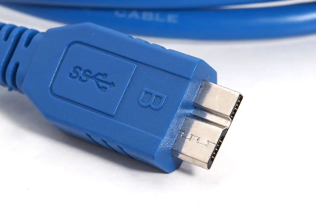 OXHORN CB-U3-AM-02 USB 3.0 MicroB Cable 1.8m - Image 2