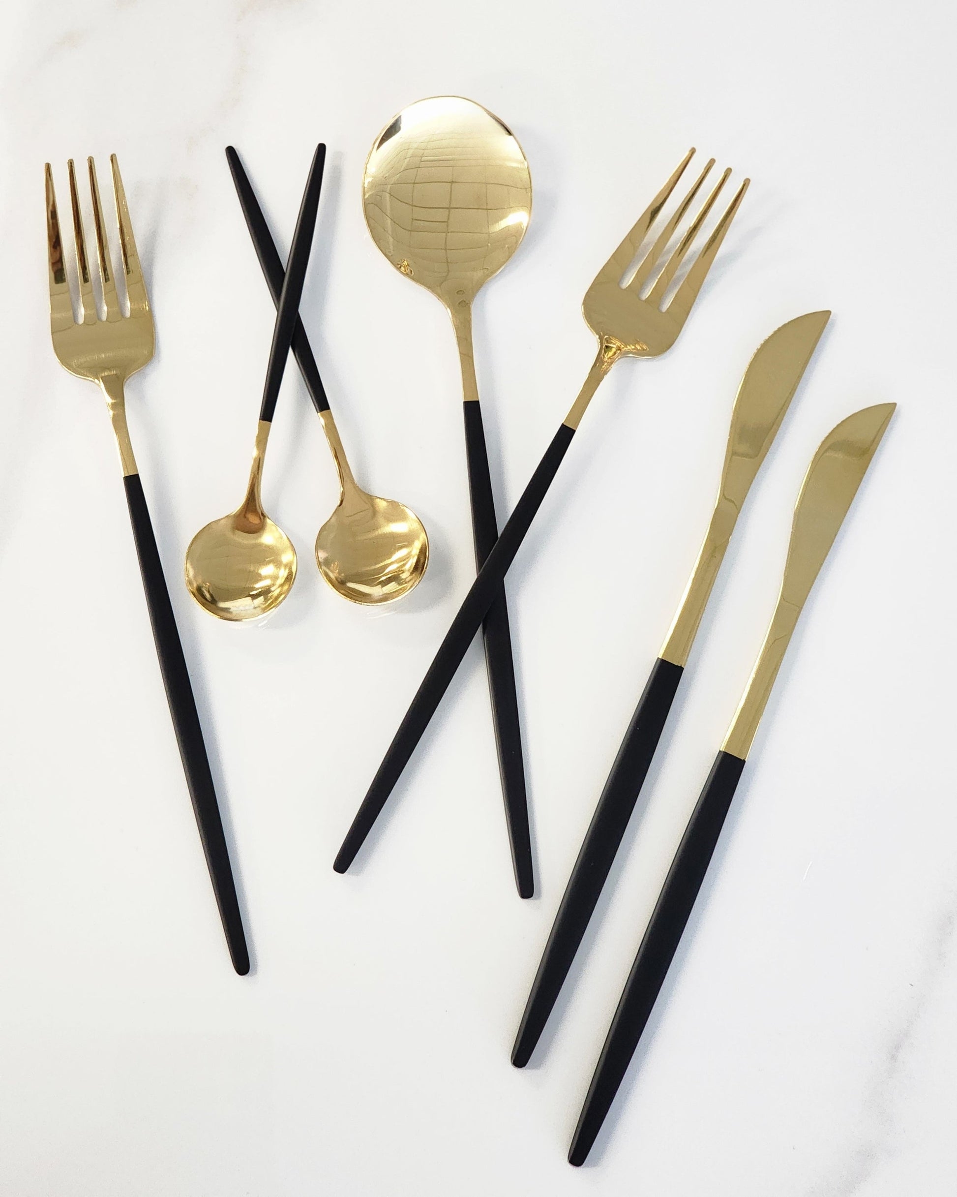 Deluxe Cutlery Set - Black & Gold - Image 2